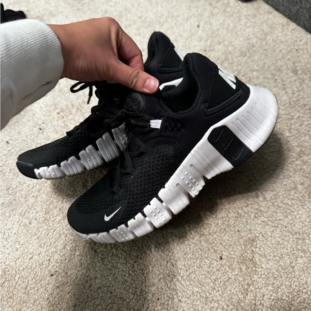 Nike Black and White Athletic Shoes
